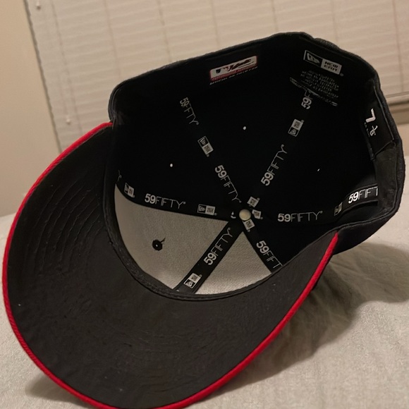 59fifty NEW ERA Atlanta Braves hat - Picture 5 of 5